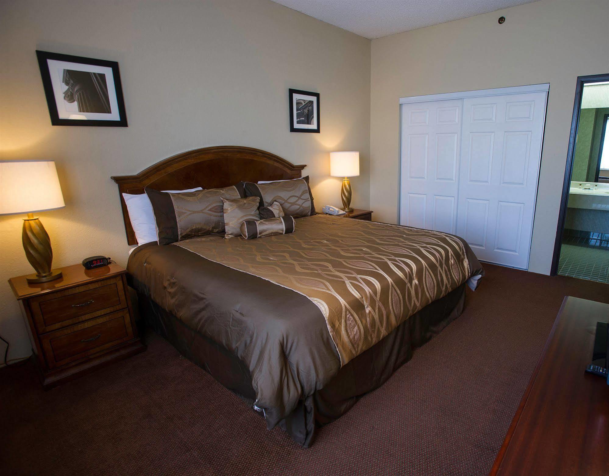 Comfort Inn & Suites Wichita Dış mekan fotoğraf